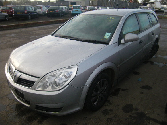 Разборка Opel Vectra  2006 года, серый металлик (фото 2)